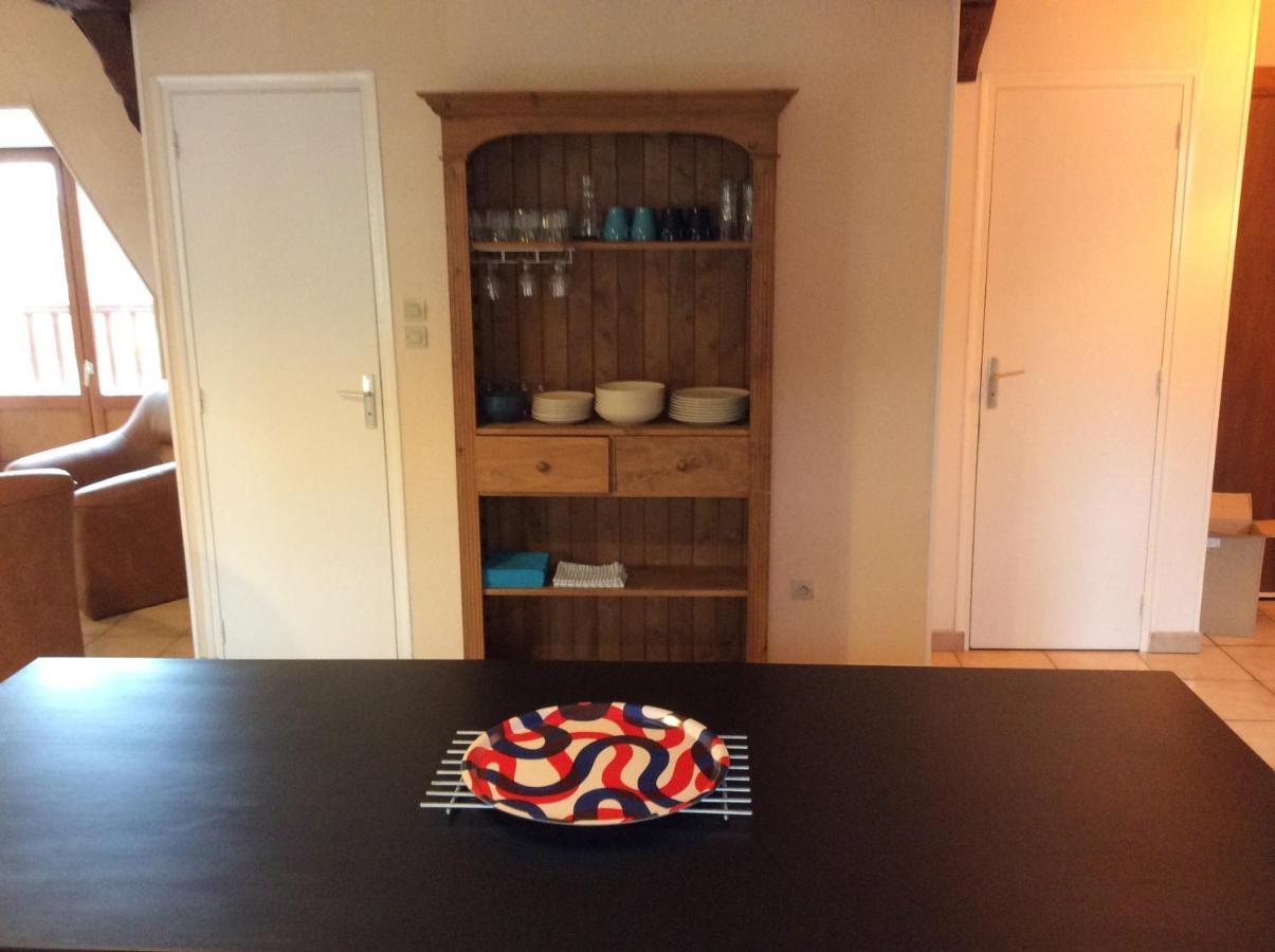 Appartement Spacieux Et Lumineux Au Centre Ville Tonnerre Zewnętrze zdjęcie